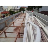 construção de telhado para casas